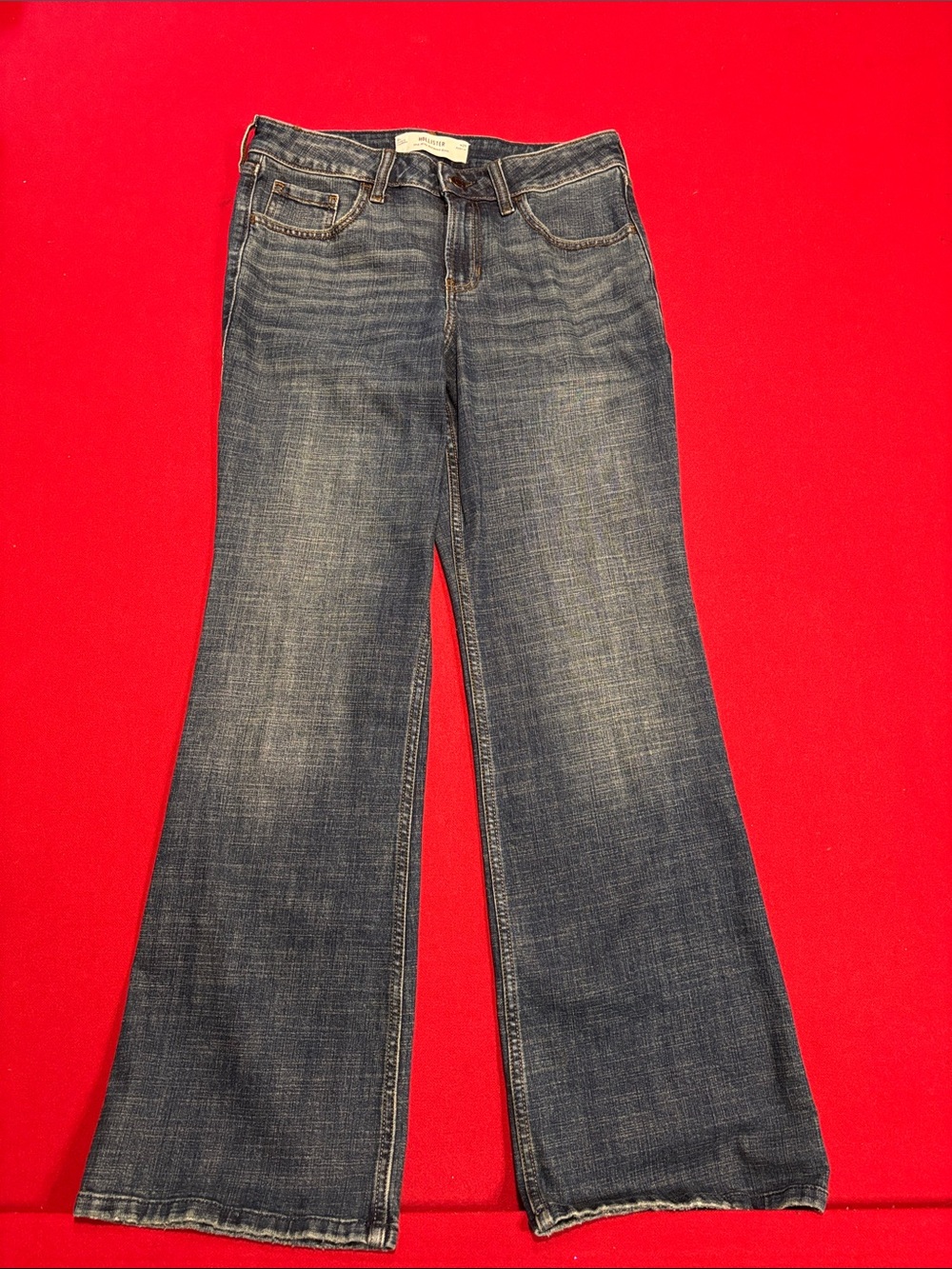Hollister Classic Women's Mid rise Relaxed Boot Jeans - Blue